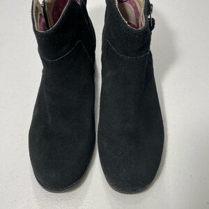 Revitalign Black Suede Women's Ankle Boots - Classic Everyday Size 9B SB-85
